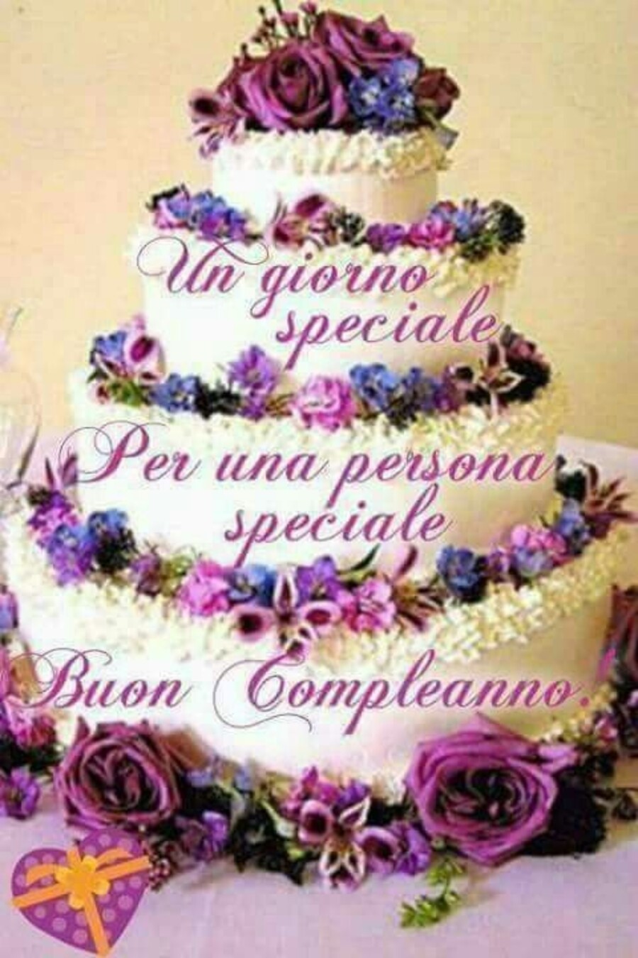 Un giorno speciale per una persona speciale! Buon Compleanno