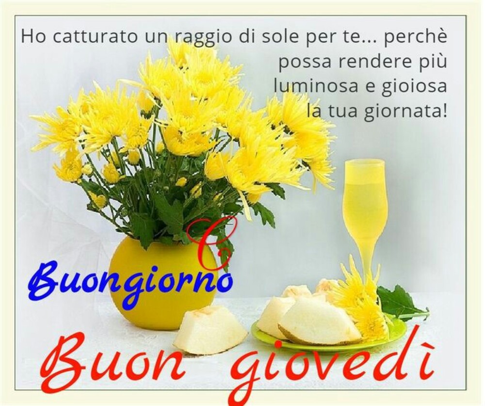 Ho catturato un raggio di sole per te ...perchè possa rendere più luminosa e gioiosa la tua giornata! Buongiorno Buon Giovedì