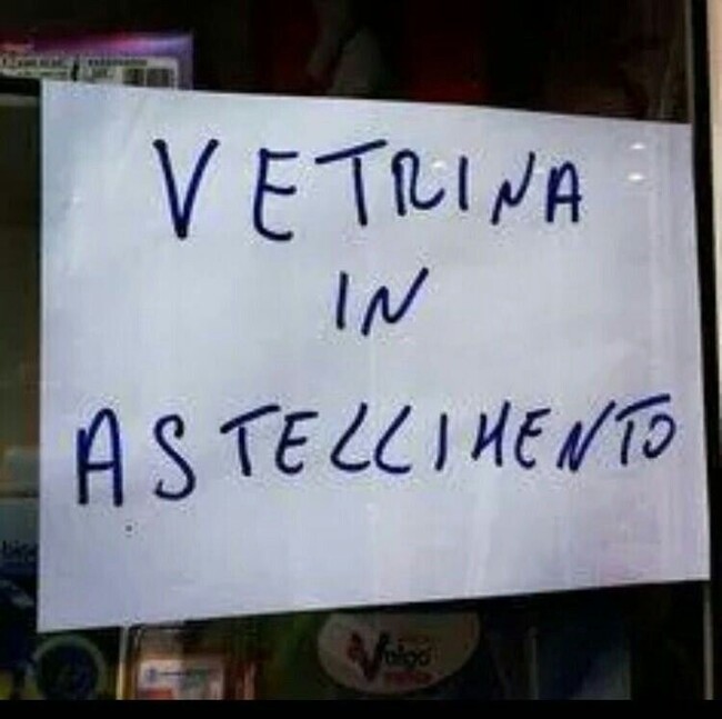 Vetrina in astellimento
